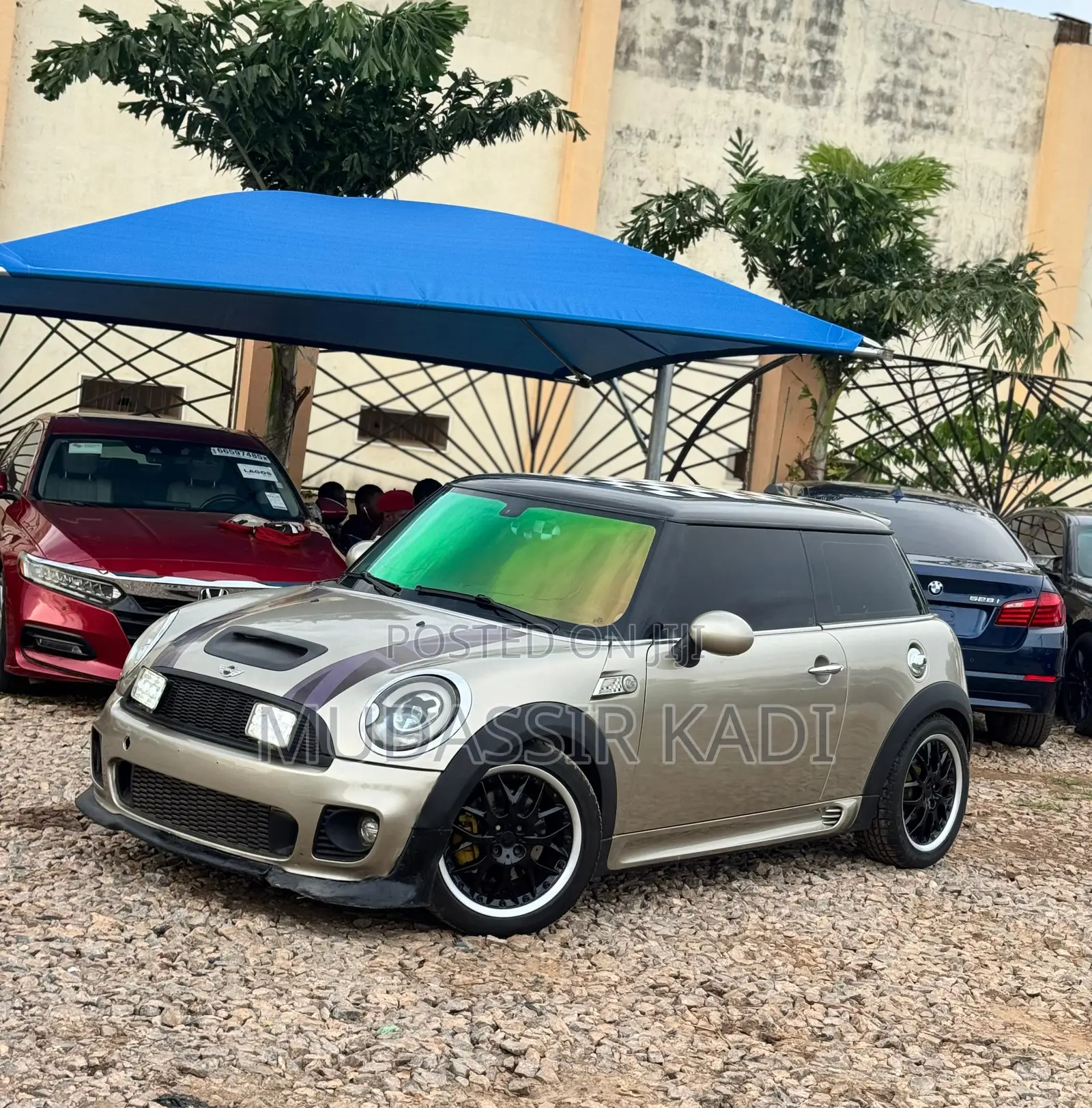 Mini Mini 2010 Gold