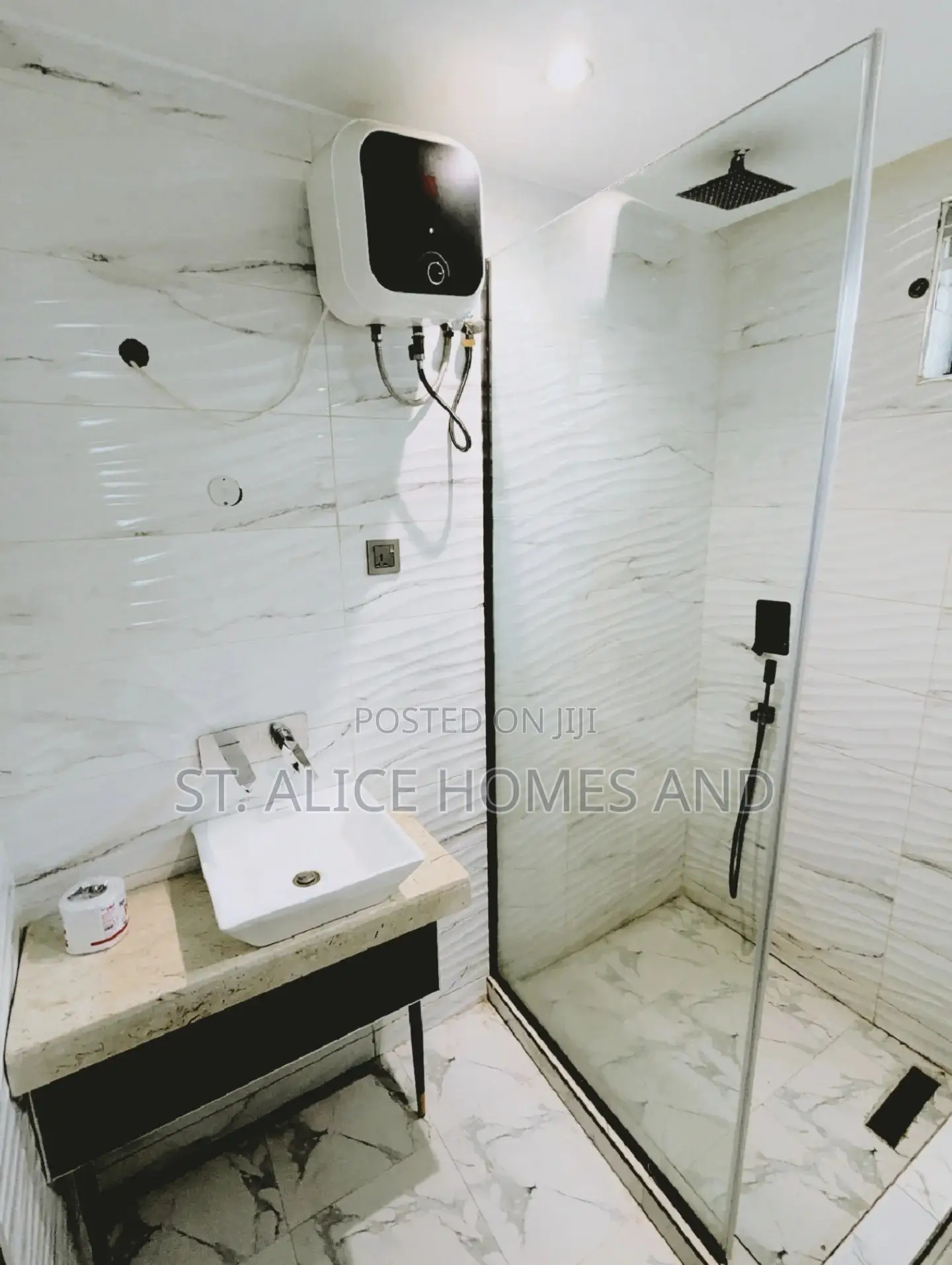0threeresidence Mixedyellow Theme 2 Bedroom, Wuse 2, Abuja