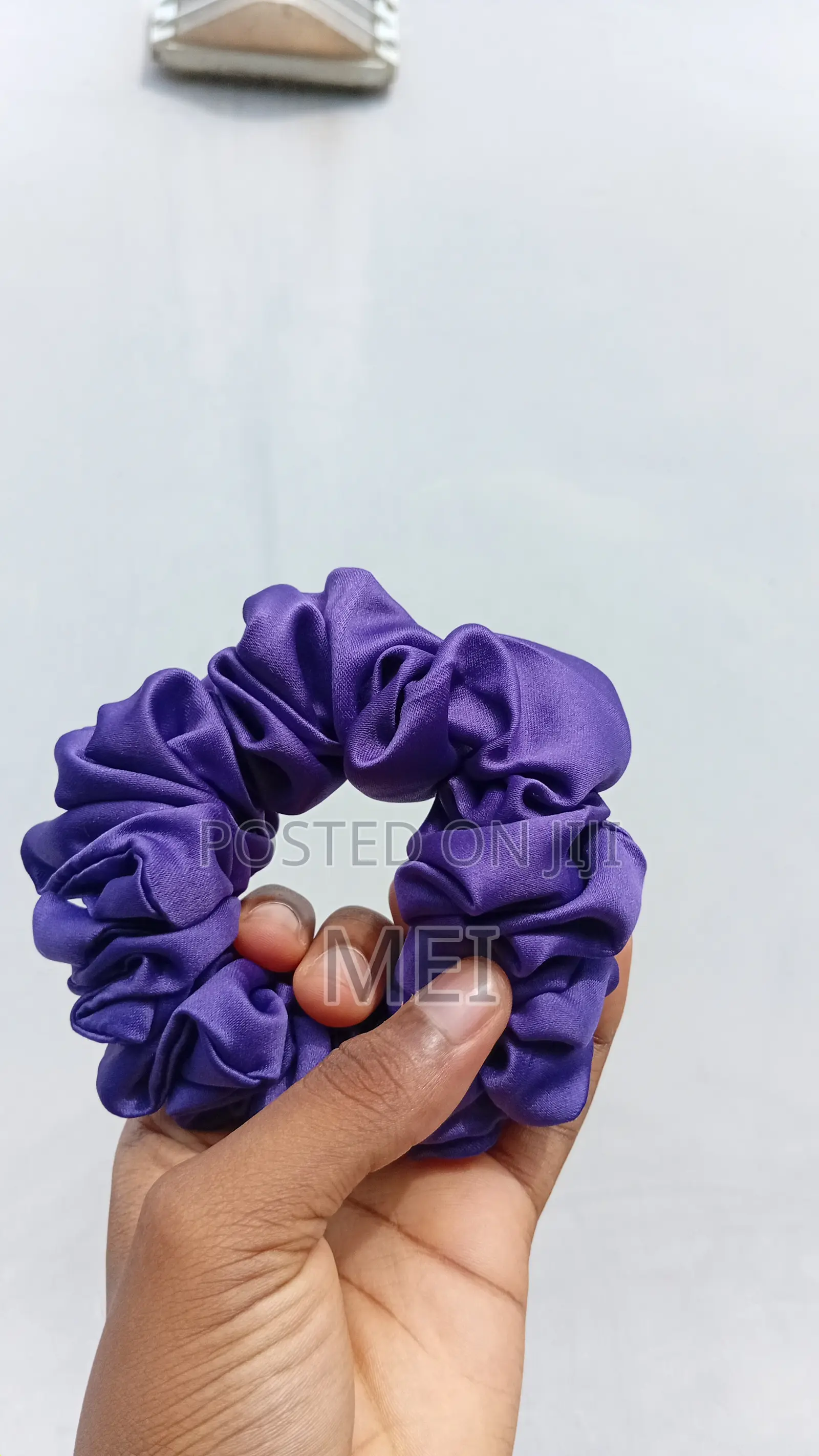 Full Scrunchies