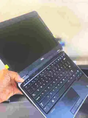 Laptop Dell Latitude 7420 8GB Intel Core i5 SSD 128GB