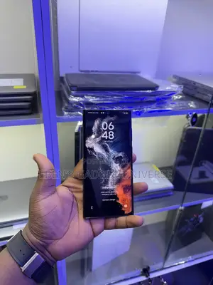 Samsung Galaxy S22 Ultra 5G 256 GB Black