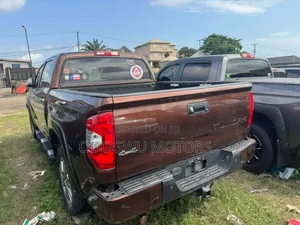 Toyota Tundra 2017 Brown