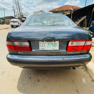 Toyota Carina E 1998 Gray