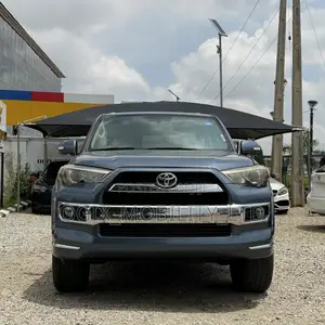 Toyota 4-Runner 2011 Gray