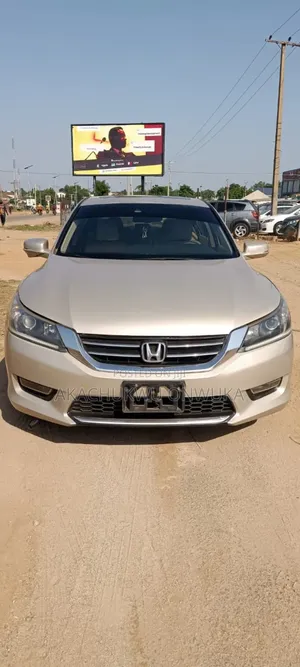 Honda Accord 2013 Gold