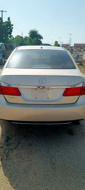 Honda Accord 2013 Gold