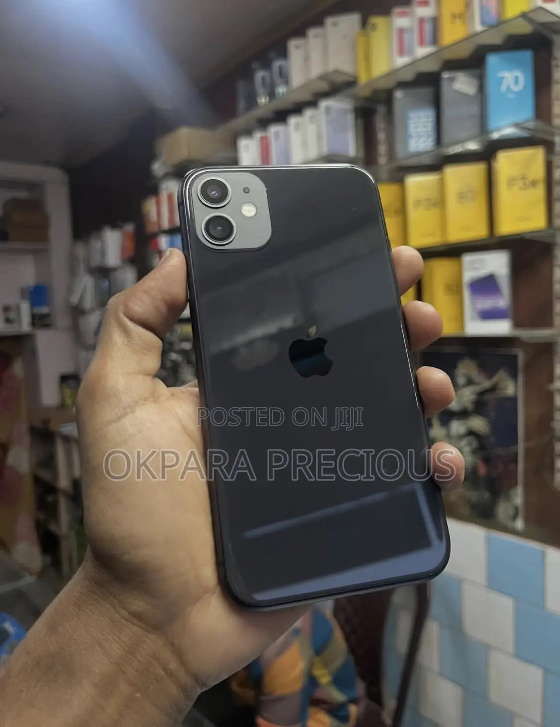 New Apple iPhone 11 64 GB White