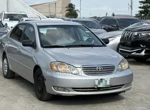 Toyota Corolla LE 2005 Silver