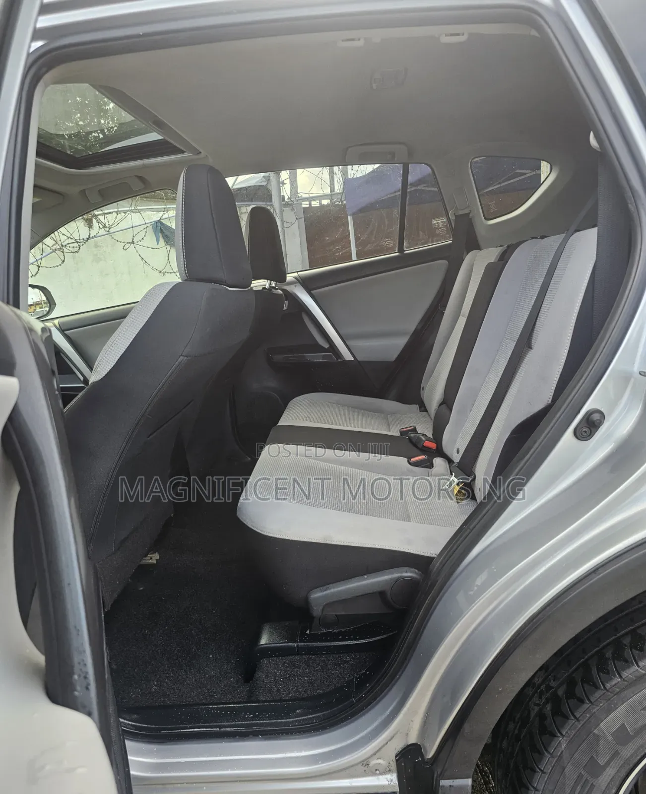 Toyota RAV4 2018 Silver