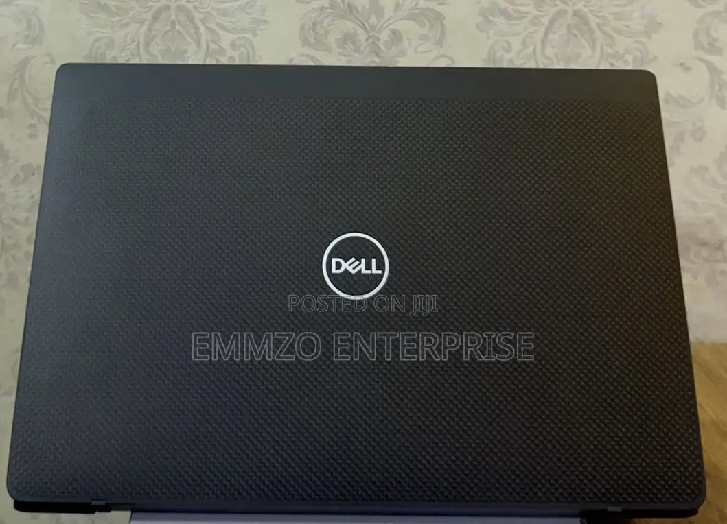 Laptop Dell Latitude 7300 8GB Intel Core i7 SSD 256GB