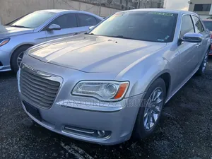 Chrysler 300 2013 Silver