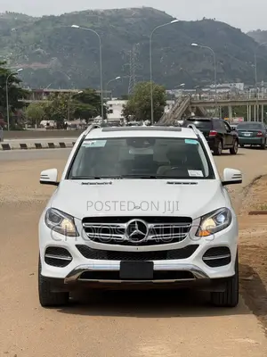 Mercedes-Benz GLE-Class GLE 350 2017 White