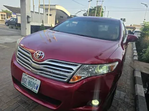 Toyota Venza 2011 Red