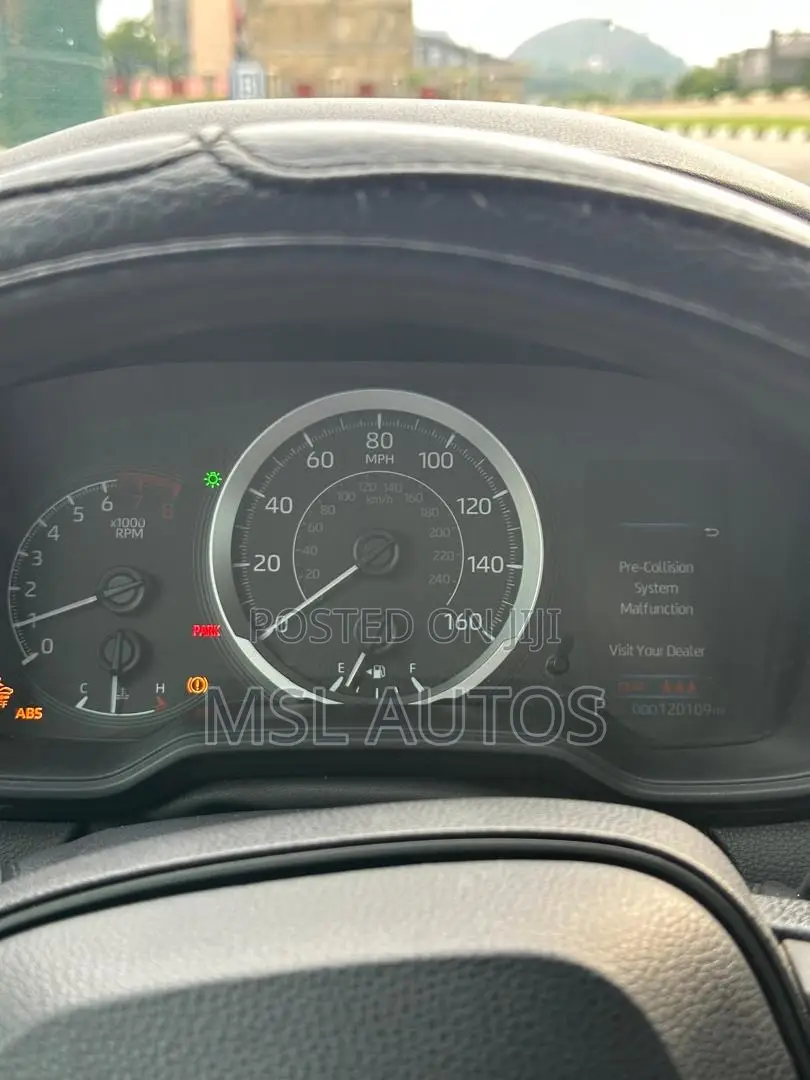 Toyota Corolla LE 2021 Blue