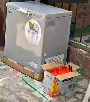 Bona Solar Freezer With 100ahs Dry Cell Battery
