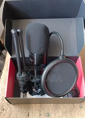Wired Desktop Condenser Microphone Designed for Gaming and Streaming.