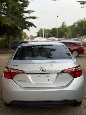 Toyota Corolla 2019 Silver