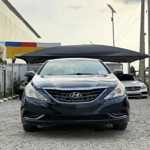 Hyundai Sonata 2011 Teal
