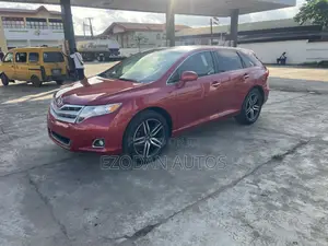 Toyota Venza 2010 Red