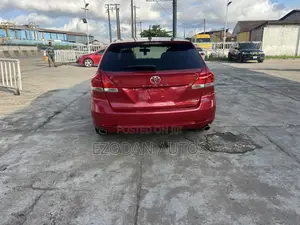 Toyota Venza 2010 Red