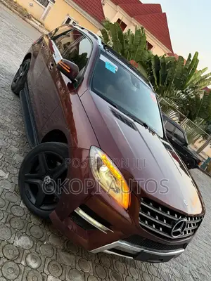 Mercedes-Benz M Class 2013 Red