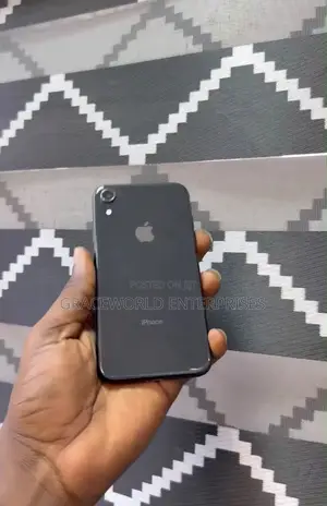 Apple iPhone XR 64 GB
