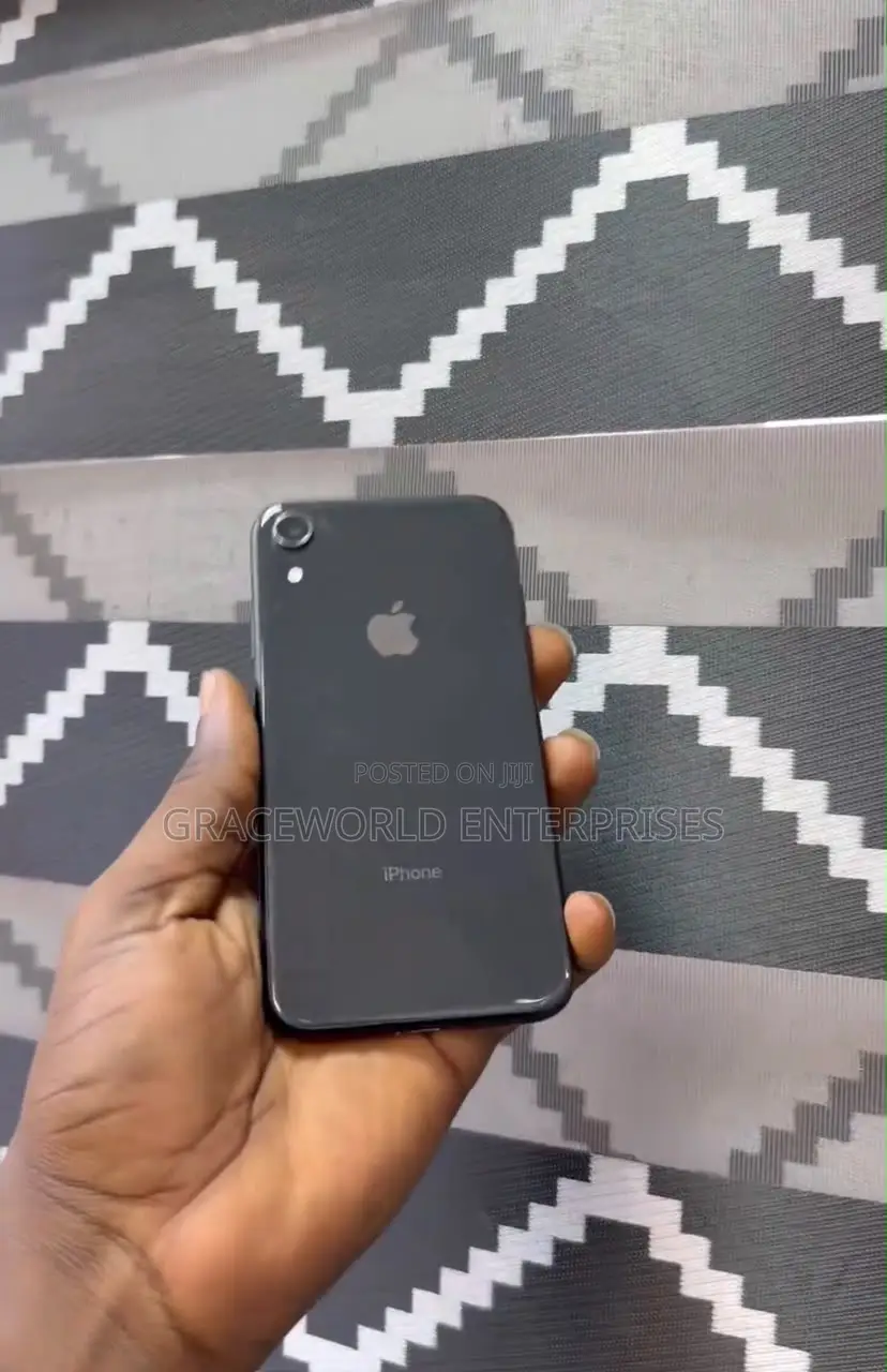 Apple iPhone XR 64 GB