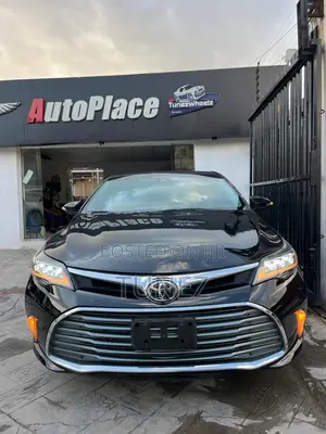 Toyota Avalon Limited Sedan FWD (3.5L 6cyl 6A) 2017 Black