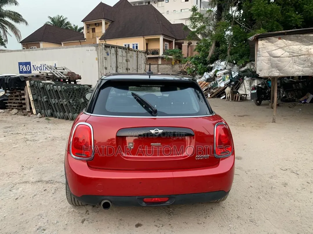 Mini Cooper 2017 Maroon