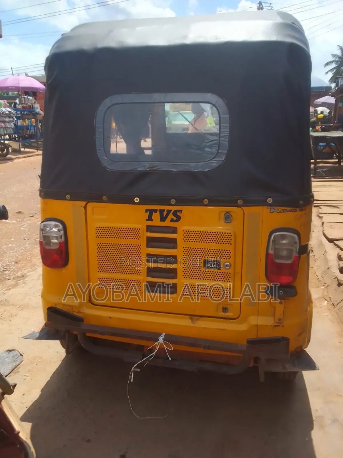 TVS King Cargo 2023 Yellow