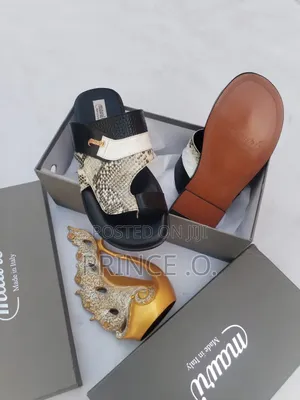 Mauri Leather Slippers