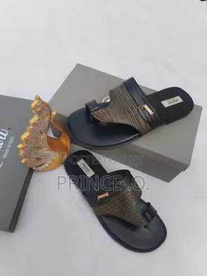 Mauri Leather Slippers
