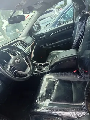 Toyota Highlander 2015 Red