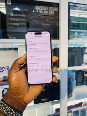 Apple iPhone 16 128 GB Gray