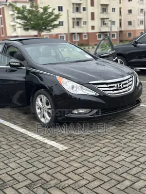 Hyundai Sonata 2013 Black