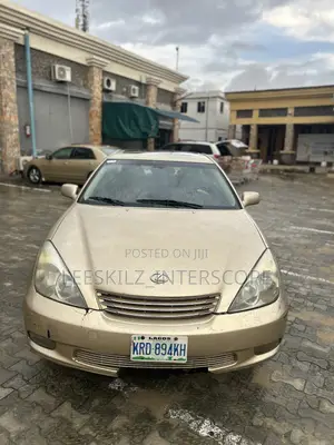 Lexus ES 2004 Red
