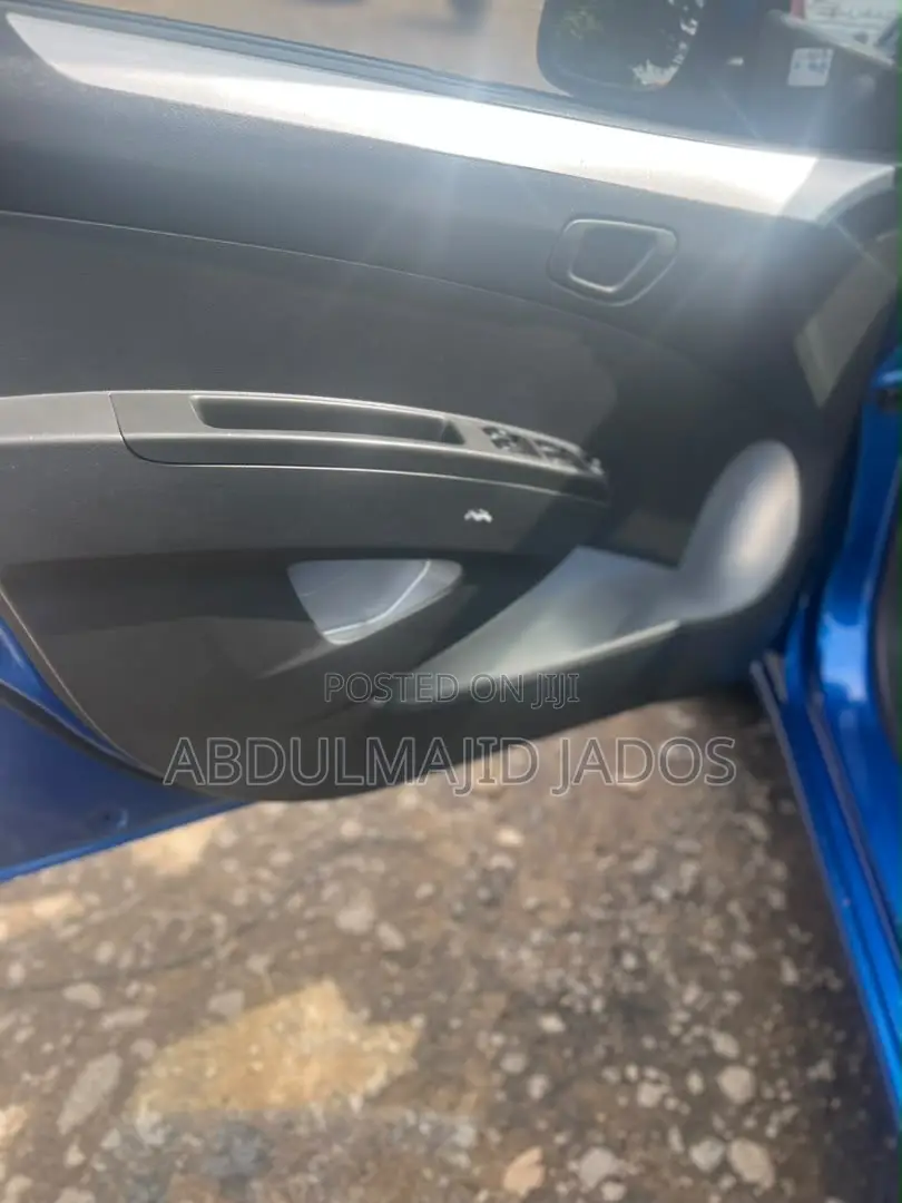Chevrolet Spark 2010 Blue