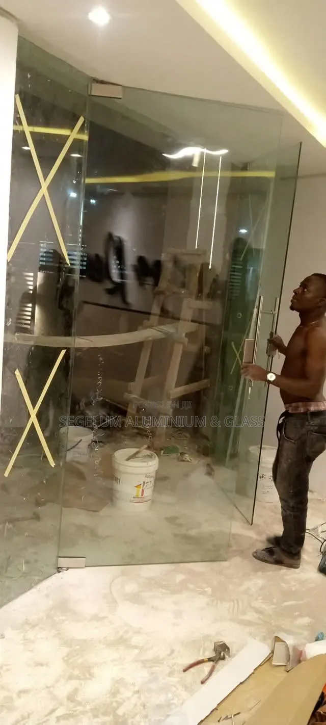 Framelss Glass