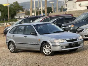 Mazda 323 2005 Silver