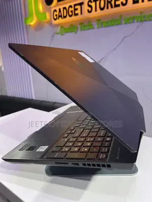 Laptop HP Omen 15 32GB Intel Core i9 SSD 512GB
