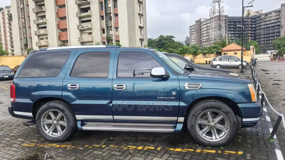 Cadillac Escalade 2005 Blue