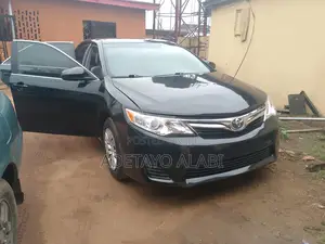 Toyota Camry LE 4dr Sedan (2.5L 4cyl 6A) 2013 Black