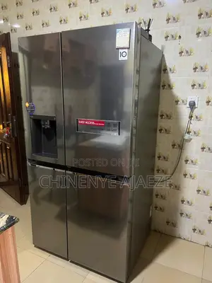 Lg 4-Door French Door Inverter Refrigerator With Water Dispenser