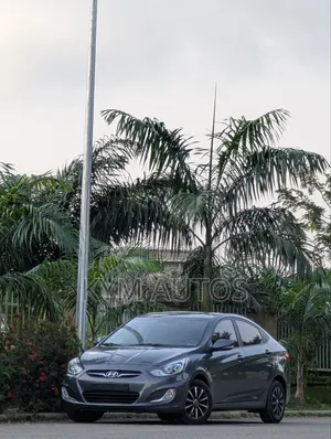 Hyundai Accent 2012 Gray