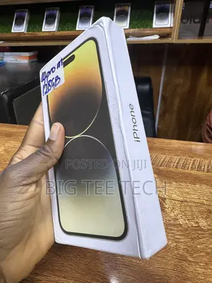 New Apple iPhone 14 Pro Max 128 GB Gold
