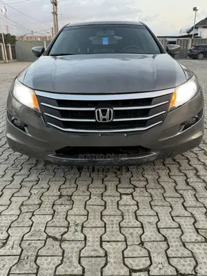 Honda Crosstour 3.5 FWD 2012 Gray