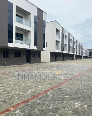 4bdrm Duplex in Lekki Phase 1 for sale