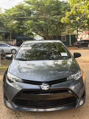 Toyota Corolla 2018 Gray
