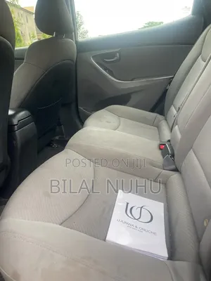 Hyundai Elantra 2015 Silver