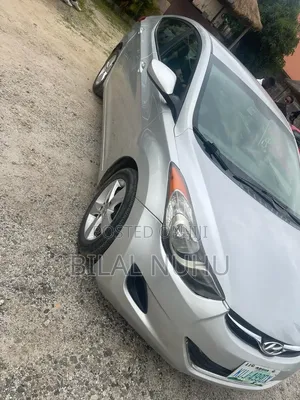 Hyundai Elantra 2015 Silver